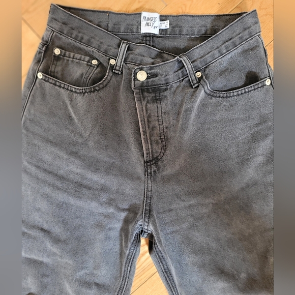 Princess Polly Asymmetrical Jeans - Picture 3 of 5